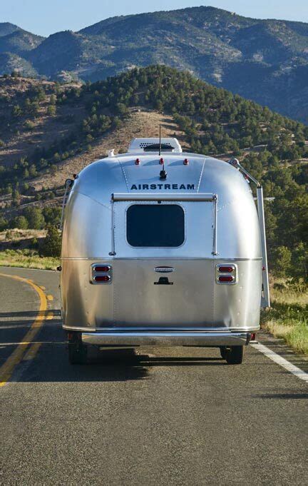 RV Rentals: Explore the Open Road in Comfort 